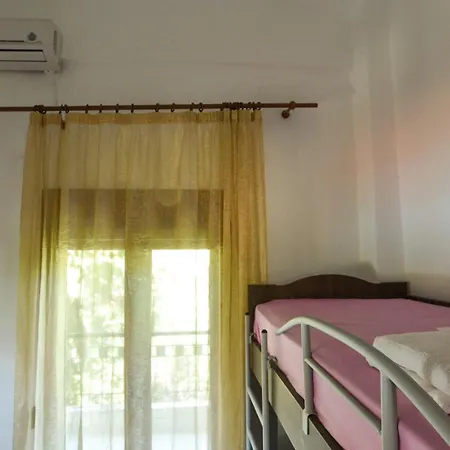 Kapari On Beach Apartment