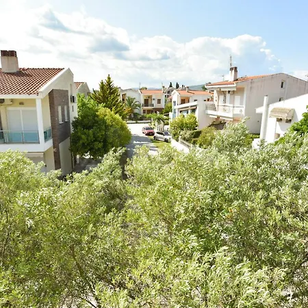 Apartment Kapari On Beach